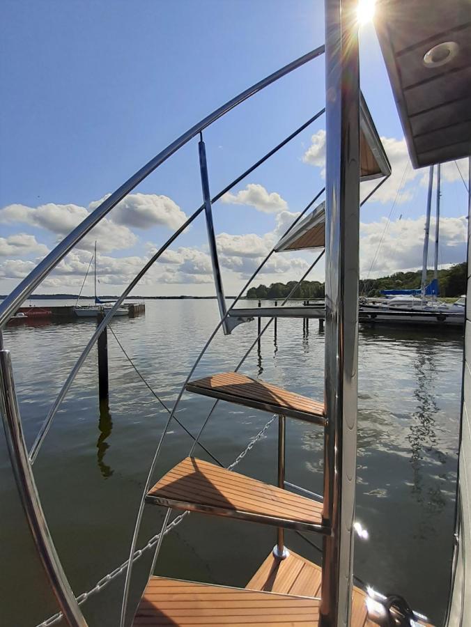 Hausboot Hilja Hotel Slesvig Eksteriør billede