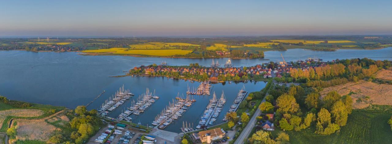 Hausboot Hilja Hotel Slesvig Eksteriør billede